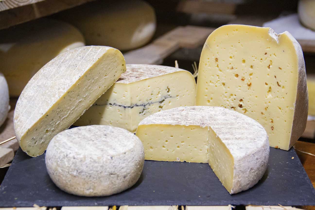 https://www.cousintraiteur.com/wp-content/uploads/2025/07/ferme-du-pre-Joly-133.jpg